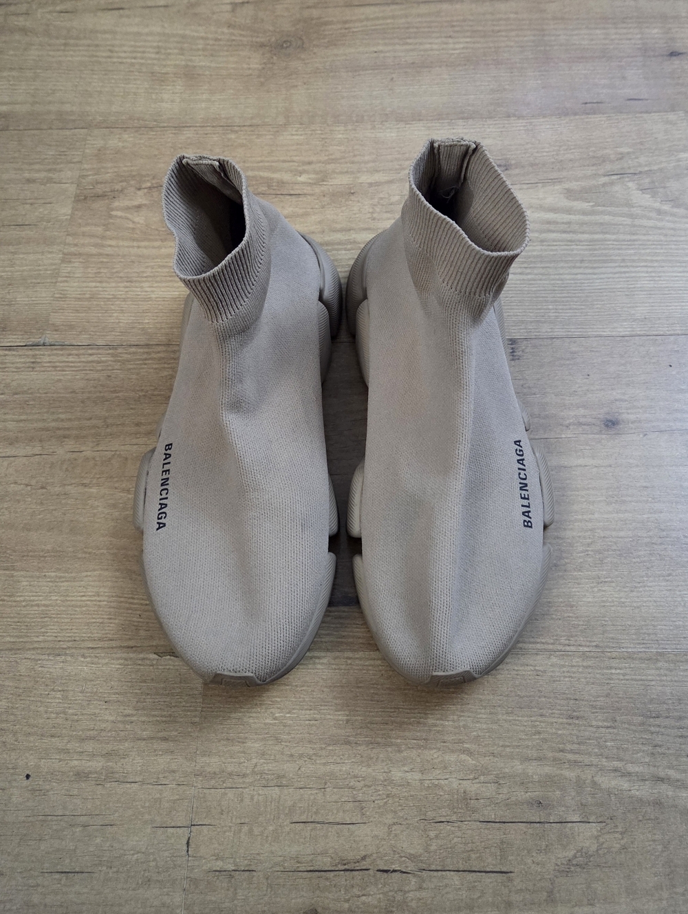BALENCIAGA Taupe Speed 2.0 Sneakers - Picture 7 of 16